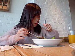 0000457 四つん這い デカ尻 Gカップなどが含まれている
