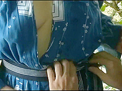 05B0923-A mature couple who rapes in the open air on an affair trip