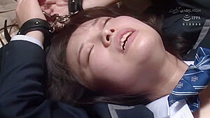 07334 Beautiful girl creampie