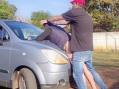 18 Year Old Stepdaughter Fucked On Her First Car