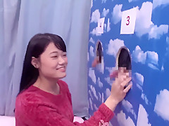 250428彼のティンコ当てる卑猥なゲームi4