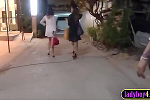 3 Amateur Ladyboys Fuck In A Foursome With A Very Lucky Guy In His Room
