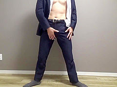 A Perverted Businessman Gets Horny On His Way To Work And Ejaculates Profusely In His Suit