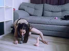 ALLY BREELSEN IS MASTURBATING WITH DILDO