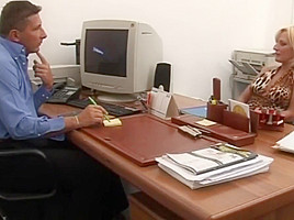 Abusata in ufficio