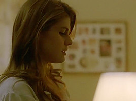 Alexandra Daddario - True Detective S01E02 (2014)