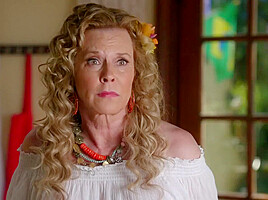 Alyssa Milano, Jes Macallan - Mistresses S01E09 (2013)