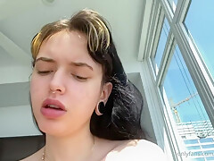 Amateur Busty Webcam teen 18+ Babe