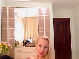 Amateur Cam Busty Tattooed Blonde Babe Big Dildo Fun