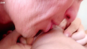 Amateur Girlfriend pussy licking  REAL ORGASM