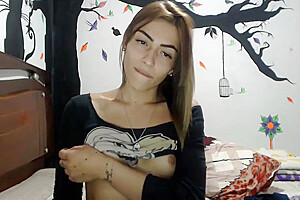 Amazing Beauty Erica Stroking To Cum