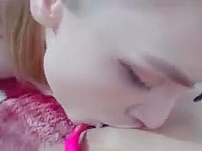 Amazing Threesome, Lesbian sex video