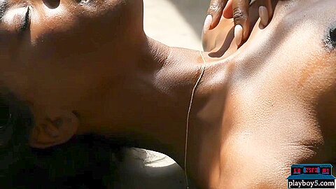 Ana Foxxx In Boxing Training Got Black Milf All Hot So She