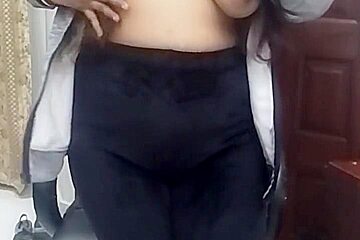 Arooj Khan Desi College Girl Doing Striptease Body Show