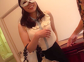 Asian Eating Out Sexy Neighbour Before Fucking