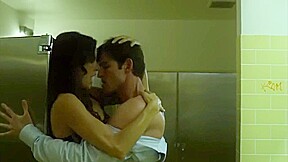 Augi Duke & Ana Alexander in Chemistry S01E04