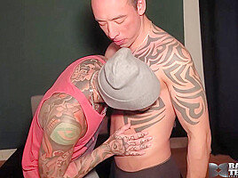 BAREBACKTHATHOLE Inked BRLN Satisfies To Tian Tao Hard Cock