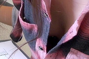 Beautiful japanese brunette downblouse vid