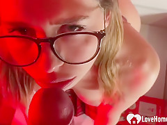 Beauty Teaching The Sexy Language Of Love - Sexy Love