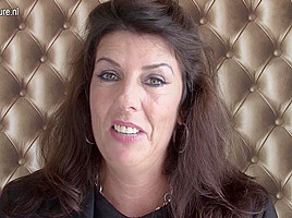 Big Breasted British Housewife Getting Very Naughty - MatureNL
