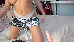 Big Natural Tits Latina Do Sloppy Blowjob In Doggy Style