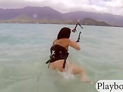 Big Tits Hot Babes Try Out Kite Surfing With The Profes