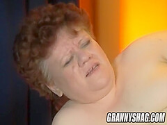 Black Man Brings Fat Granny To Squirt