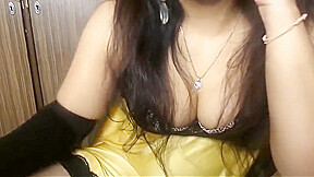 Blowjob From Indian Milf Is Special