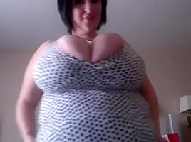 Bog boobs mara