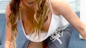 Braless Downblouse