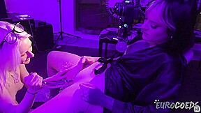Brille Gets A Sexy Striptease From Ingrida Then Gets Her Pussy Taken Care Of With Tongue And Dildo