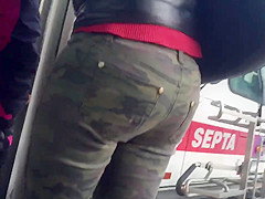 CAMOUFLAGE BOOTY