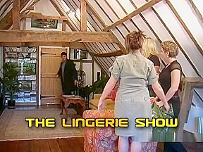 CFNM - Lingerie Show