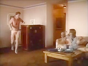 Candid Camera! Women Dick Flashed