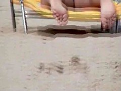 Candid beach babe in the blue bikini on my camera 08zj