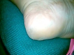 Candid dirty soles college feet in flip-flops