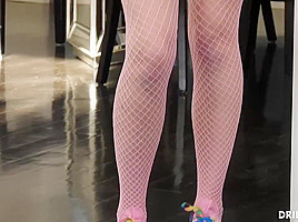 Chloe Cherry is a sweet blonde teen 18+ who likes to feel dick inside her tight ass