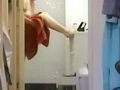Chubby mature wife taking a shower spy video