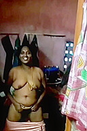 Coimbatore Tamil Wife Caught Showing Nude By Lover