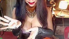 Crazy Cumming Goddess 2