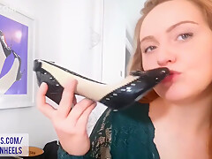 Crazy Sex Scene Blonde Private , Its Amazing
