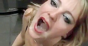 Cum guzzling wife just keeps on swallowing