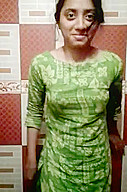 Cute Ooodesi Bangladeshi Girl Nude Selfie