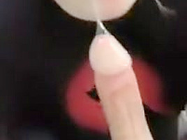 Cutes 19yo gives head