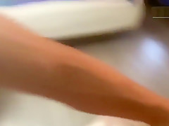 DOS ACTIVOS Y UNA PASIVA