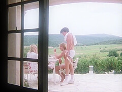Dans Chaleur De St-tropez (1982)
