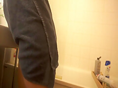 Dans Douche !! Shower