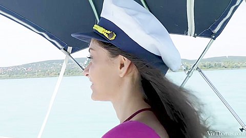 Daphne Klyde & Shrima Malati Hot Lesbian Sex