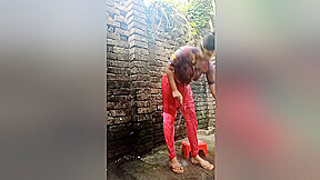 Desi Erotic Sexy Step sisters Shower Scene In Open Bathroom Lust Girl Akhi Bath Scene And Pissing