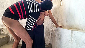 Desi Indian Viral Couple Hardcore Fucking On Stairs